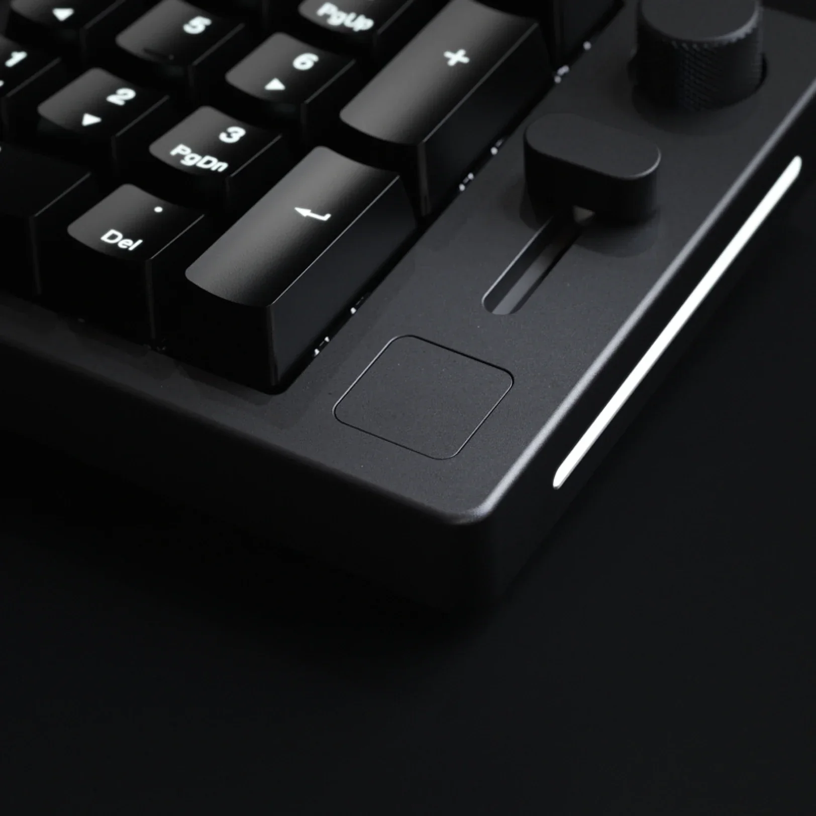 GMMK Numpad Badge - Image 6